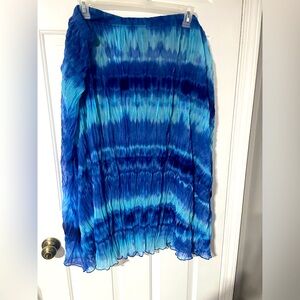 Avenue blue tie dyed skirt-size 26/28